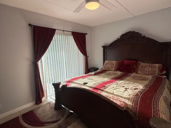 200 Village Green Circle E #K218, Palm Springs, FL 33461