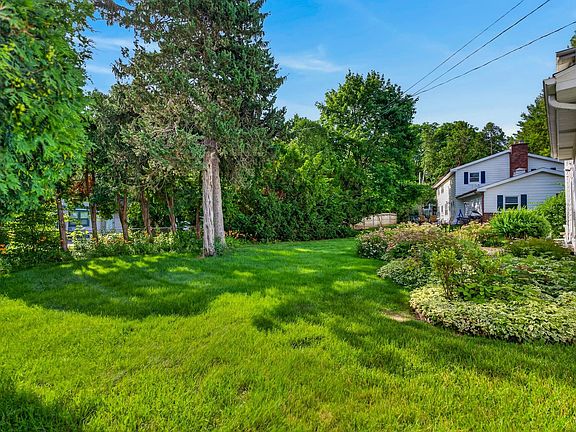 4th image of 5 Parklawn Pl