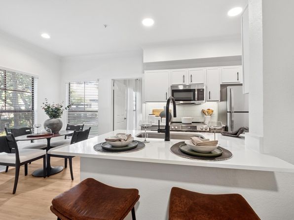 540 Buckingham Rd APT 0214