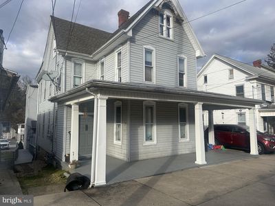 142 W Main St, Windsor, PA, 17366