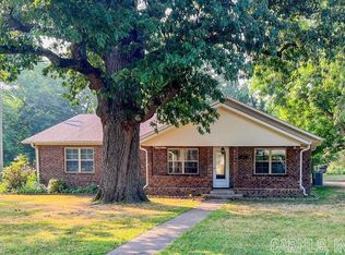 1005 SE 2nd St, Walnut Ridge, AR 72476