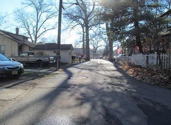 2nd image of 51 Norwood Ter