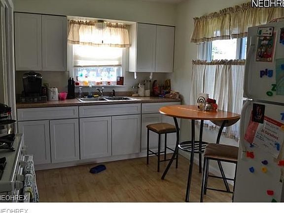 4th image of 13317 Liberty Ave