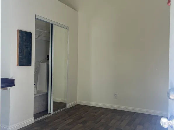 640 Cavanagh Rd #B, Glendale, CA 91207