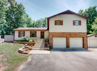 349 Princess Jennifer Dr, Calvert City, KY 42029