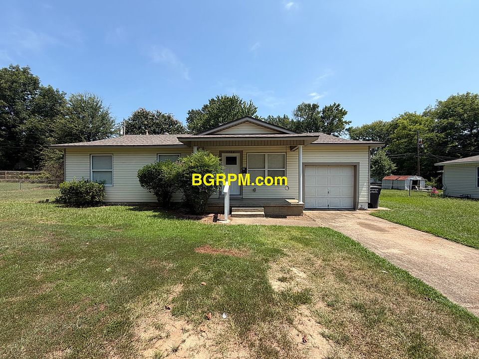 1st image of 1704 Nina St