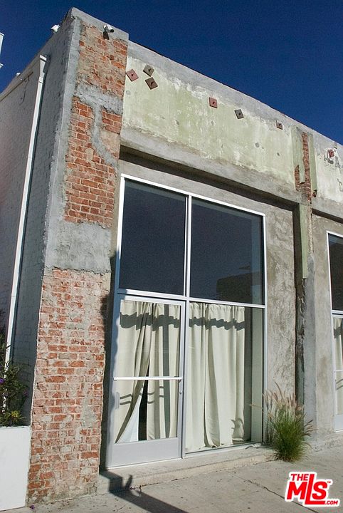 1st image of 8615 W Pico Blvd