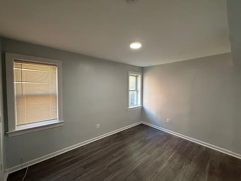 2853 28th St SE — Photo 11