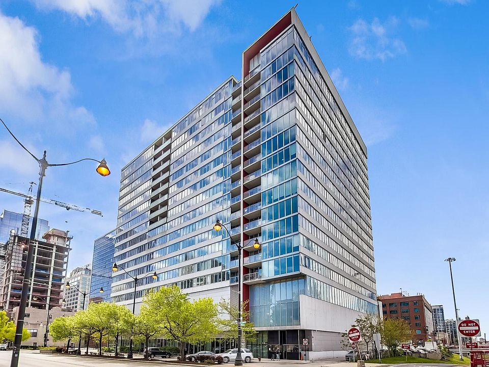 1st image of 659 W Randolph Ave #1716