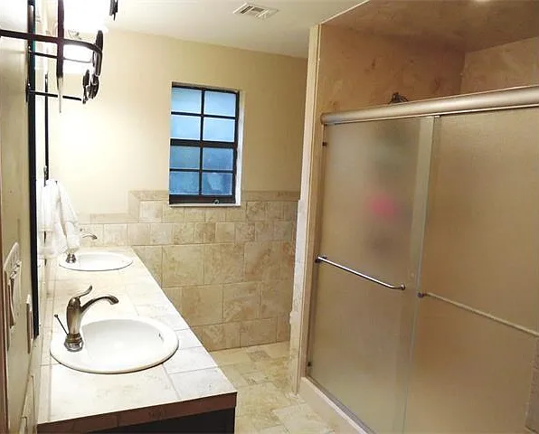 102 Beau Soleil Pl — Photo 11