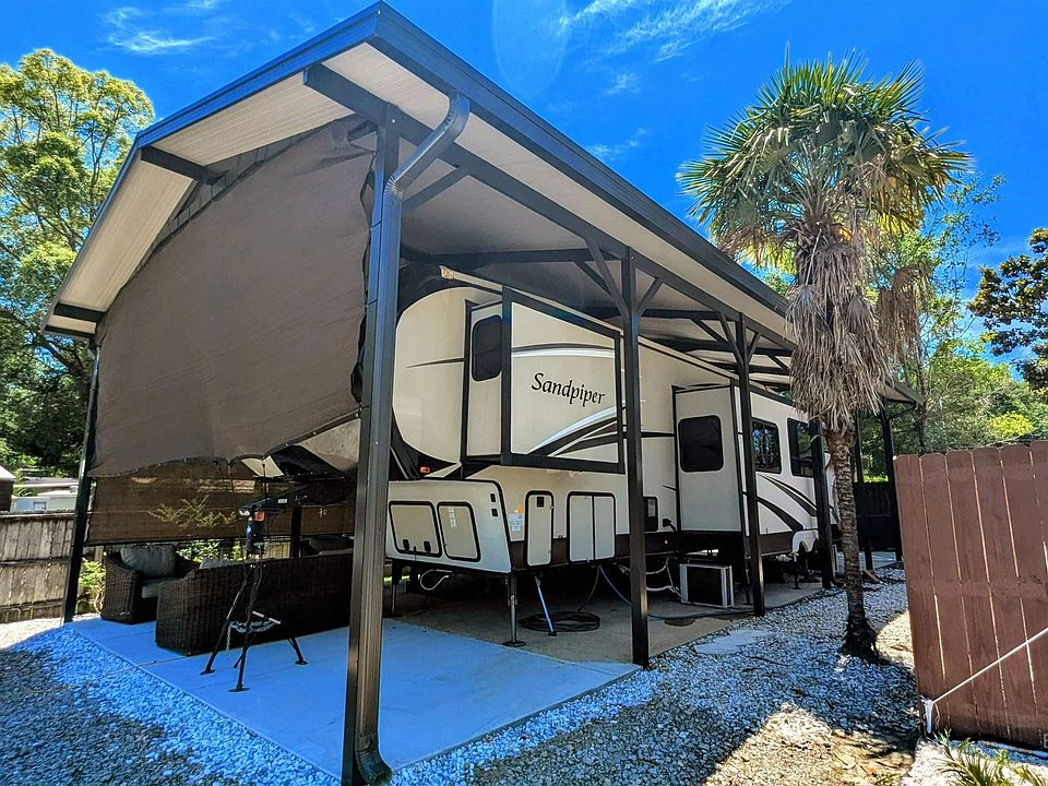 1st image of 553 Escambia Loop #553