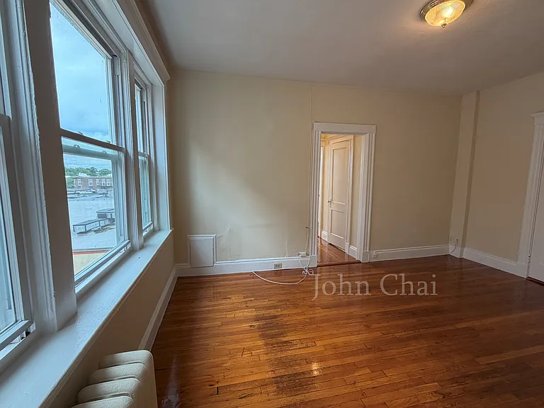 225 Kelton St #8 — Photo 5