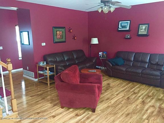 5th image of 1241 Jackson Dr