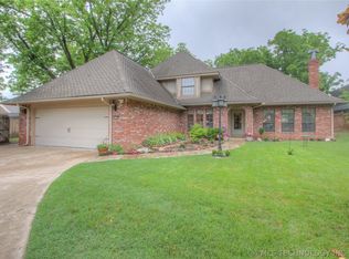 10302 S 66th East Ave, Tulsa, OK 74133