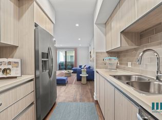 129 S Kings Rd #105, Los Angeles, CA 90048