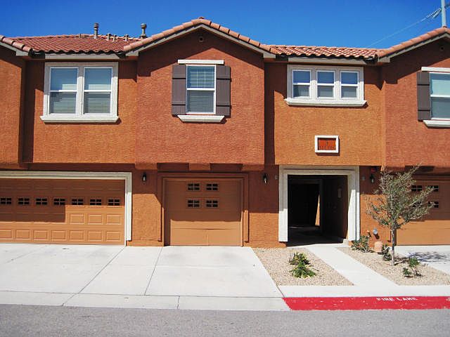 1st image of 601 Menaul Blvd NE Unit 303