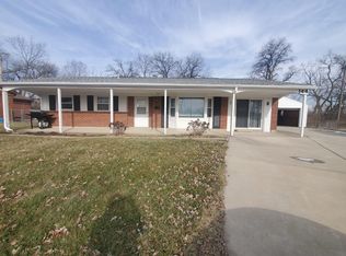 144 McCraw Dr, Englewood, OH