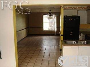 1st image of 948 Hearty St