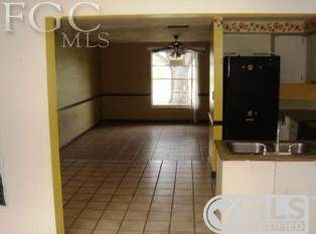 948 Hearty St, North Fort Myers, FL 33903