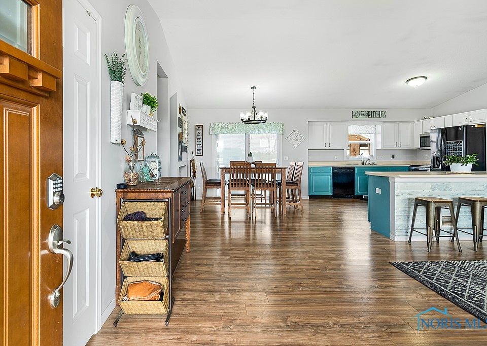 6552 Rd, Pemberville, OH 43450 Zillow