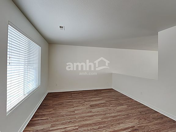 3rd image of 6733 W Heath Blayde Cir