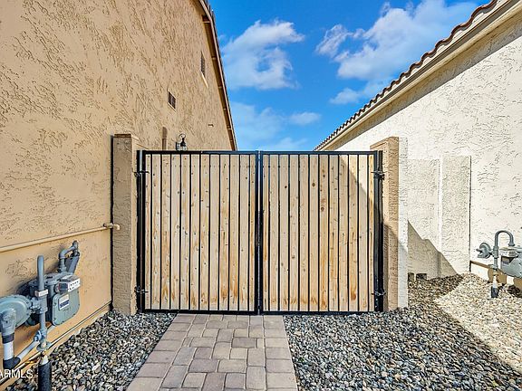 5th image of 5606 N 190th Dr
