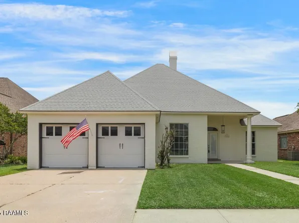 102 Bon Ami Dr, Lafayette, LA 70506