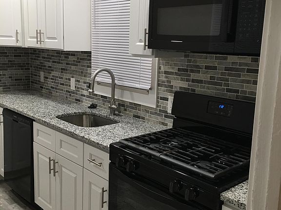 2nd image of 6765 Vandike St