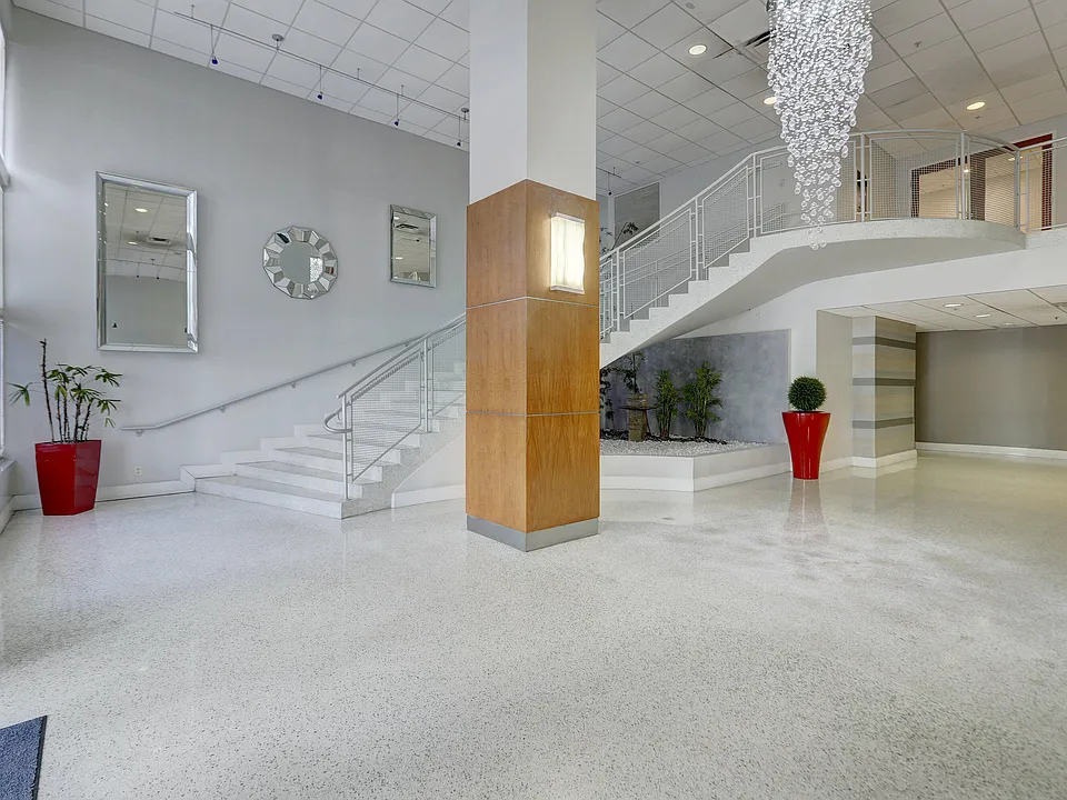 3000 S Ocean Dr #1100