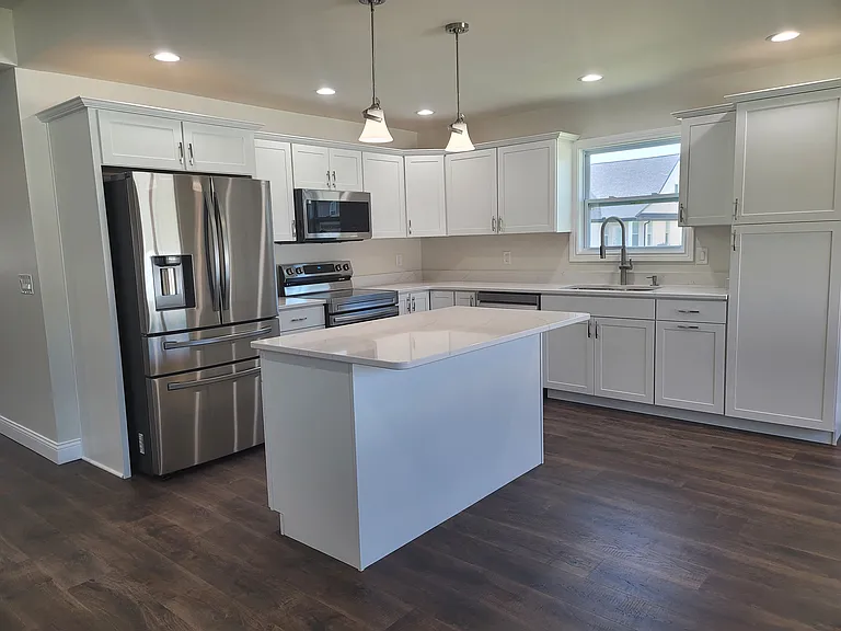 3611 Sand Dr — Photo 8