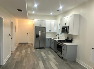 4553 S State St #2R, Chicago, IL 60609