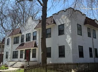 590 Woodruff Place East Dr APT 11, Indianapolis, IN 46201
