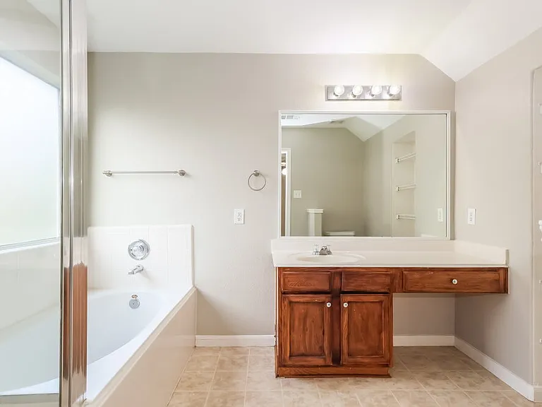21334 Bella Luna Ct — Photo 11