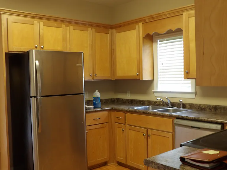 836 E Anderson St #A — Photo 14