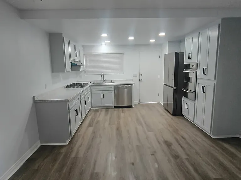 7831 Ellis Ave #1 — Photo 5