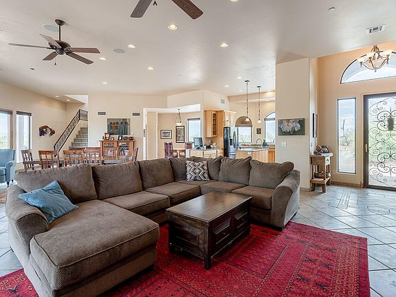 5th image of 3060 N Sunrock Ln