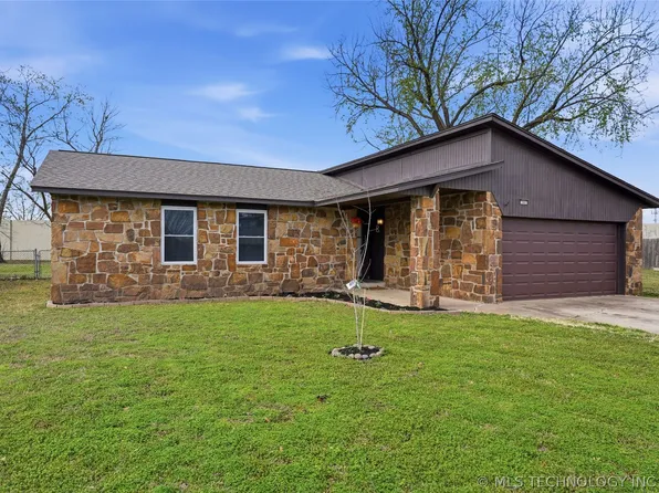 2880 W 111th Pl S, Jenks, OK 74037