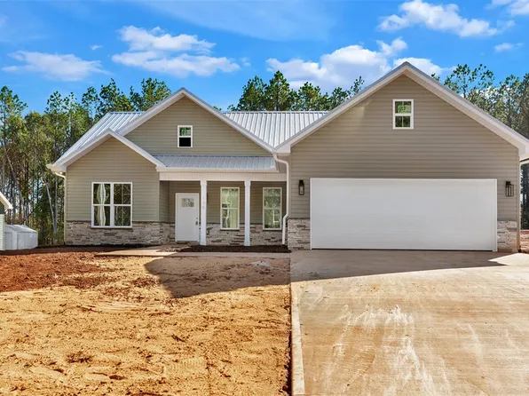 136 Sky Ln, Townville, SC 29689
