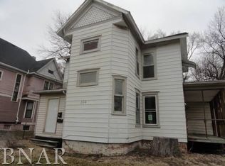 504 E Locust St, Bloomington, IL
