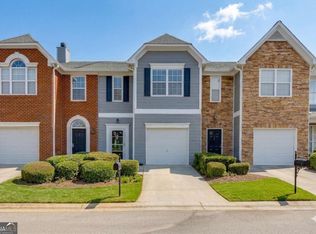 6245 Shoreview Cir, Flowery Branch, GA