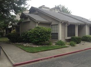 8145 Country Vista Ln, Fair Oaks, CA 95628