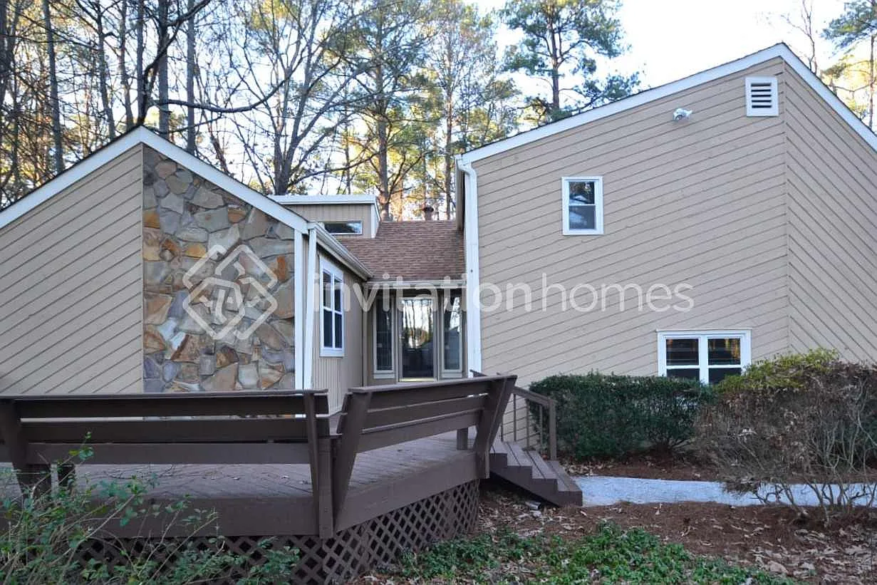 2839 Jacqueline Ln NE Marietta, GA 30062 — Photo 1