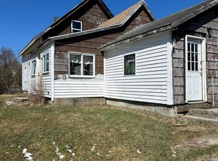 50 School St, Addison, ME 04606