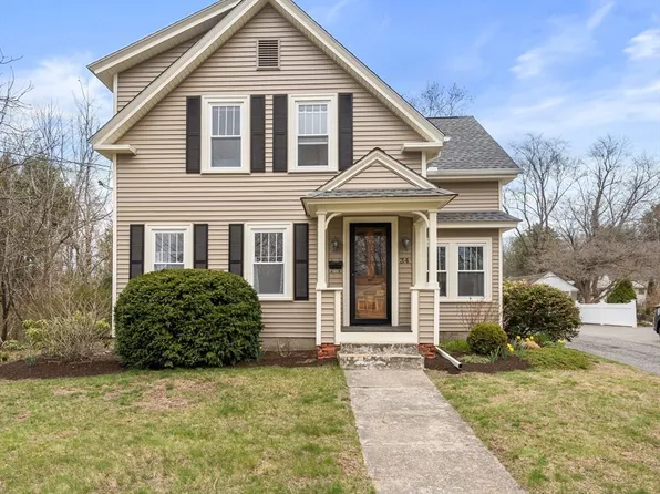 34 River St, Northborough, MA 01532