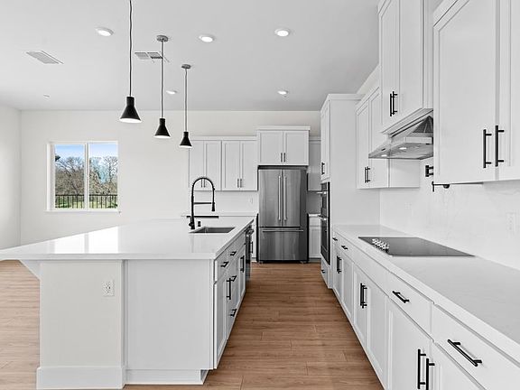 6th image of this home