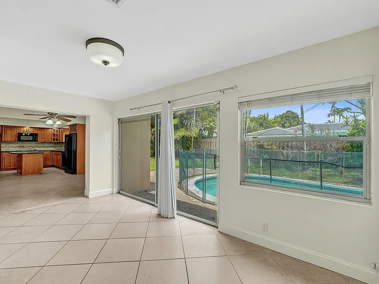 4721 Sarazen Dr — Photo 13