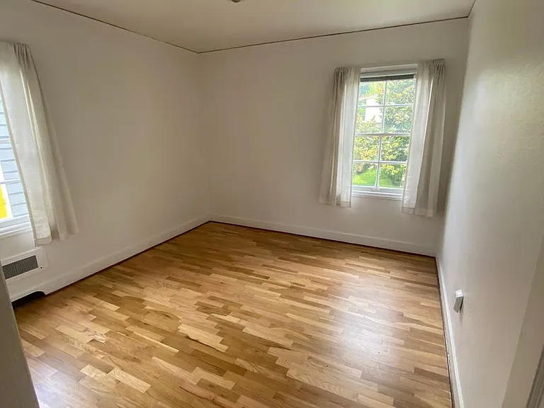 We have the wonderful 2bed/1bath you've been waiting for! — Photo 11