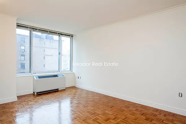 Rented by Mirador Real Estate | media 33