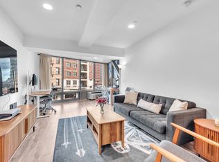 2818 Astoria Blvd #202, Long Island City, NY 11102