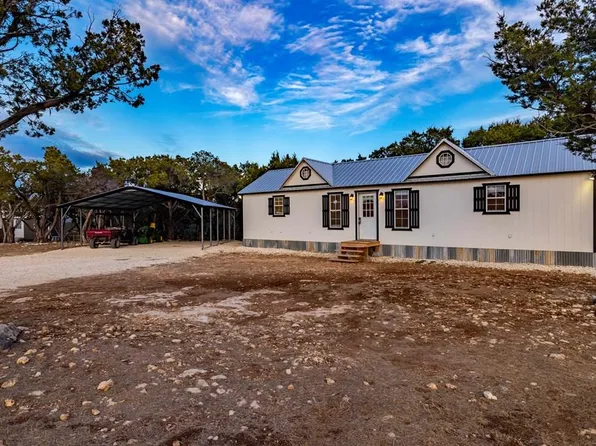 122 Lela Ln S, Ingram, TX 78025